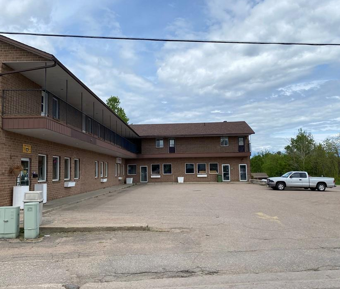 1049 Victoria St, Petawawa, ON for sale - Building Photo - Image 3 of 3