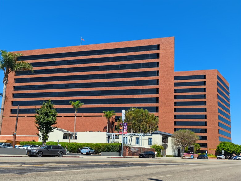 11845 W Olympic Blvd, Los Angeles, CA for lease - Building Photo - Image 3 of 18