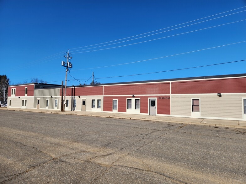 1100 5th St NE, Staples, MN for lease - Building Photo - Image 2 of 11