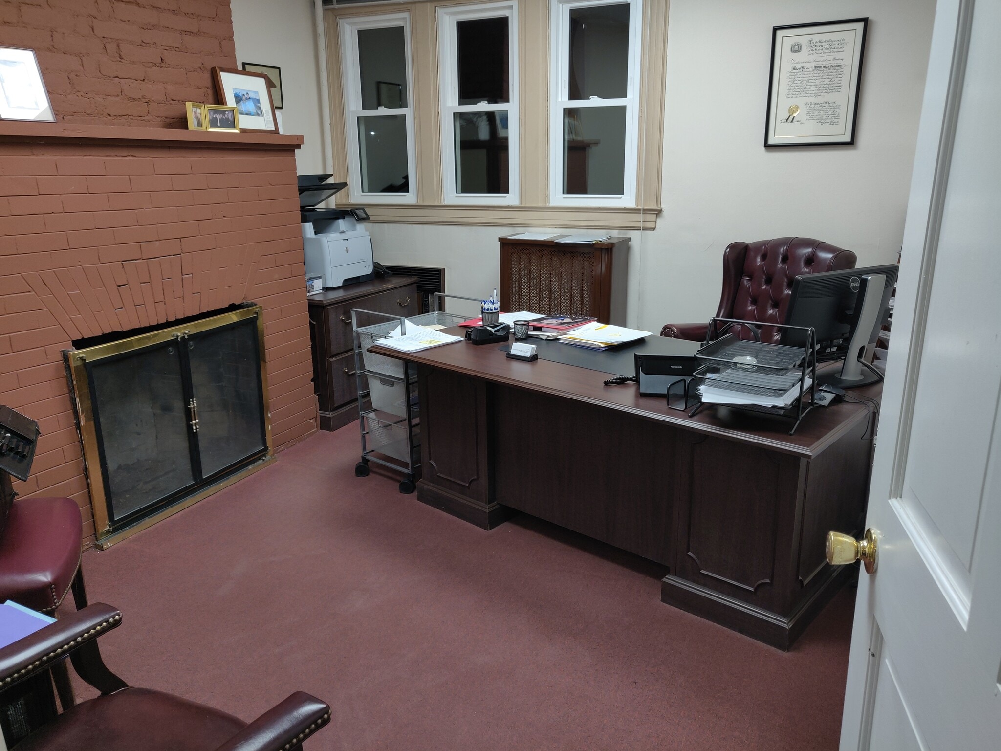 64 Hilton Ave, Hempstead, NY for lease Interior Photo- Image 1 of 1