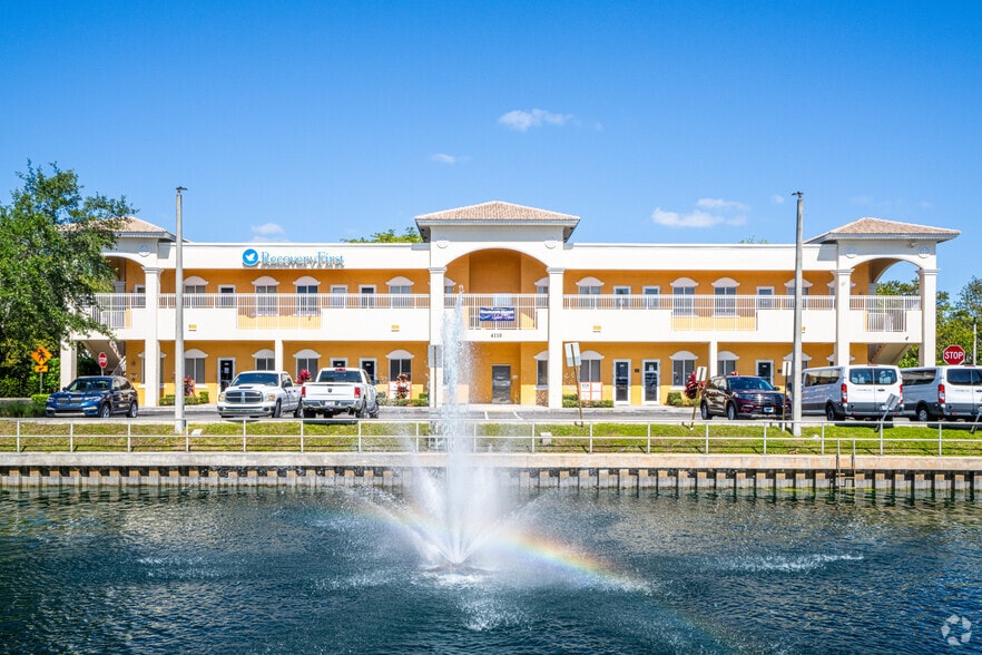 4110 Davie Road Ext, Davie, FL for sale - Primary Photo - Image 1 of 1