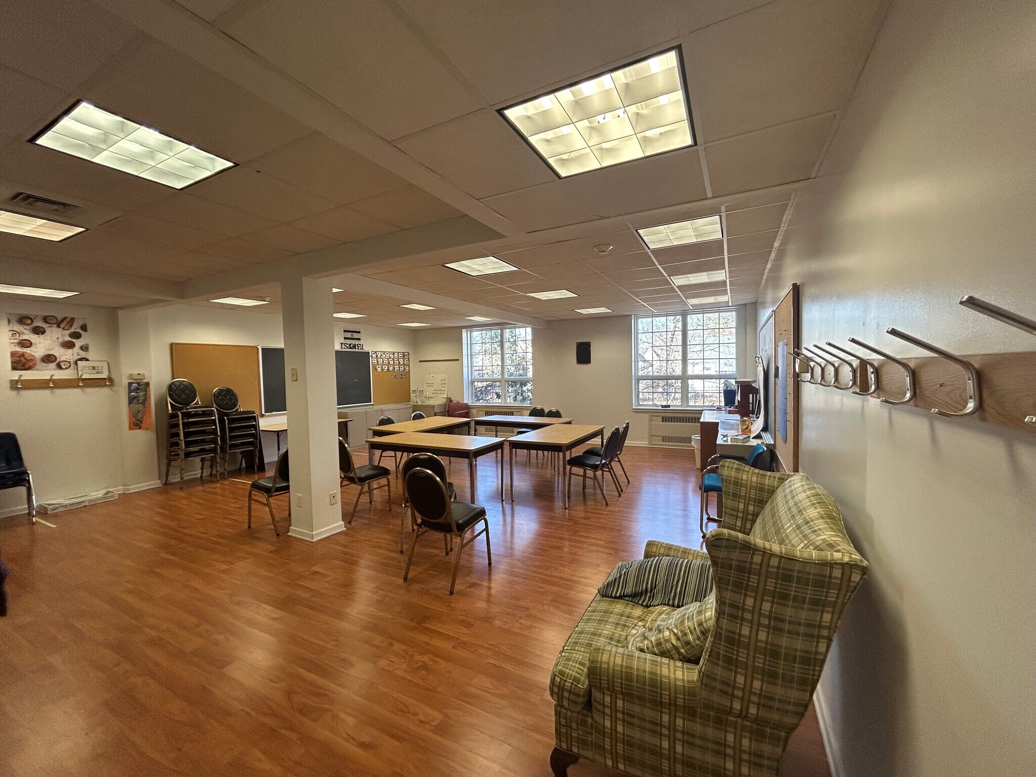 550 N Columbus Ave, Mount Vernon, NY for lease Interior Photo- Image 1 of 6