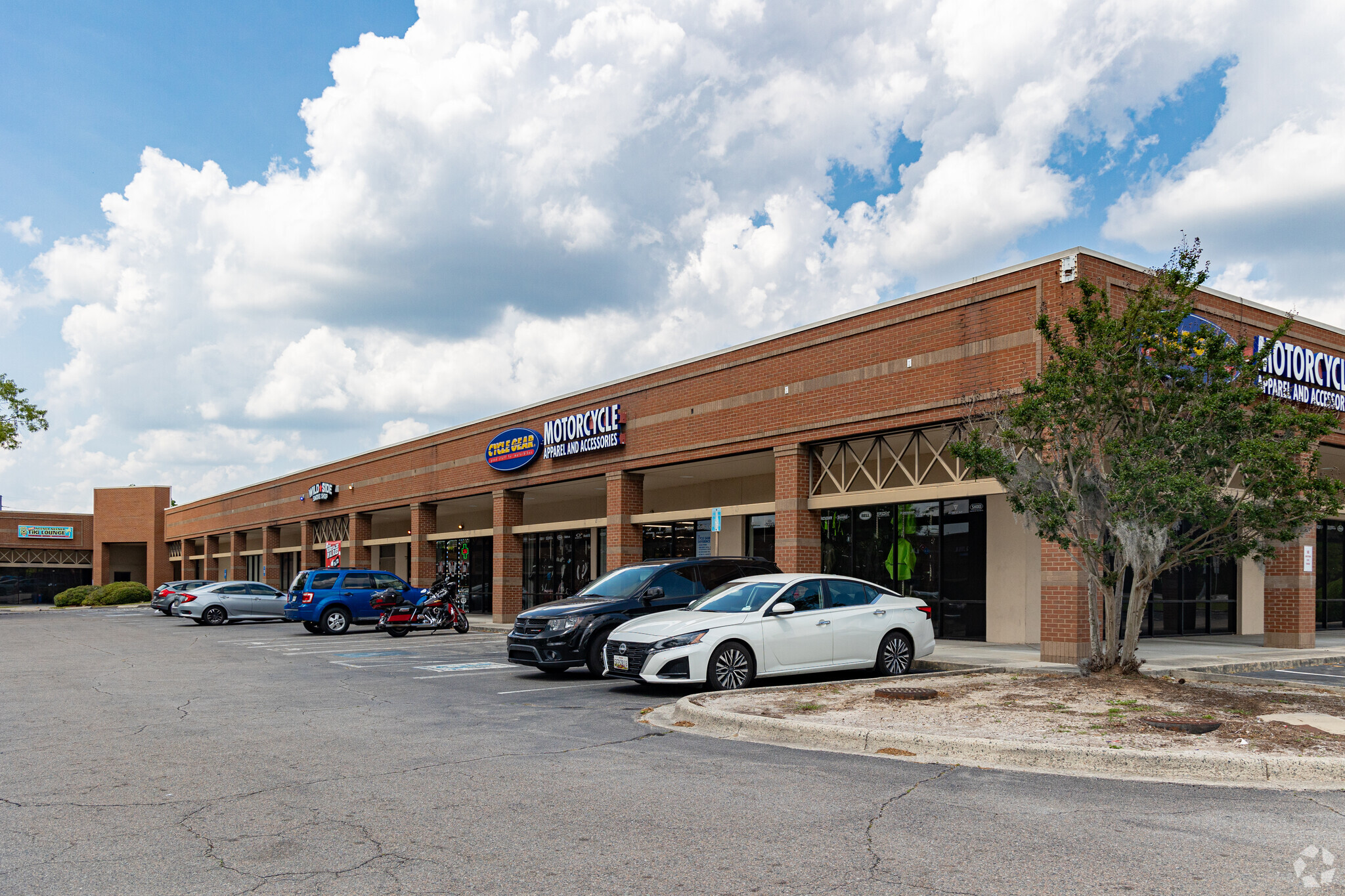 13015 Abercorn St, Savannah, GA for lease Primary Photo- Image 1 of 21