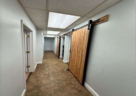 96 Commercial St, Freeport, NY for lease - Interior Photo - Image 3 of 11