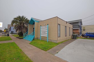 1023 21st St, Galveston, TX for lease Building Photo- Image 2 of 5