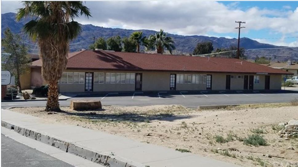 5910 Adobe Rd, Twentynine Palms, CA 92277