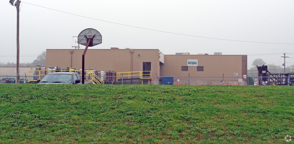 4418 S University Ave, Little Rock, AR for lease - Building Photo - Image 2 of 2