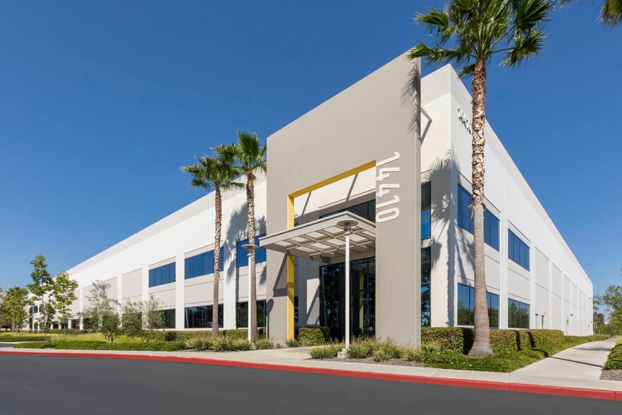 14440 Myford Rd, Irvine, CA for lease - Building Photo - Image 1 of 17