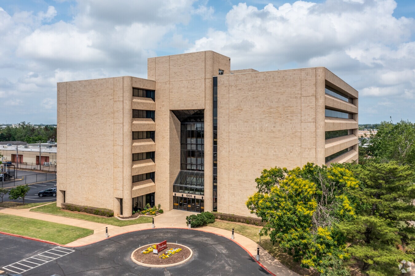 1300 S Meridian Ave, Oklahoma City, OK 73108 The Parkway