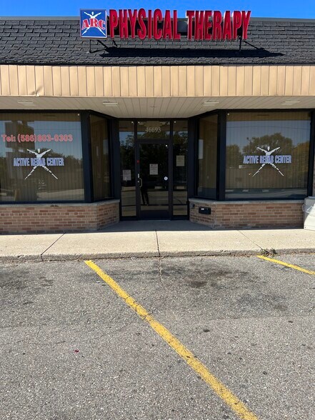 46691-46863 Van Dyke Ave, Shelby Township, MI for sale - Building Photo - Image 1 of 1