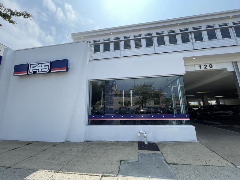 120 W Park Ave, Long Beach, NY for sale - Building Photo - Image 2 of 12