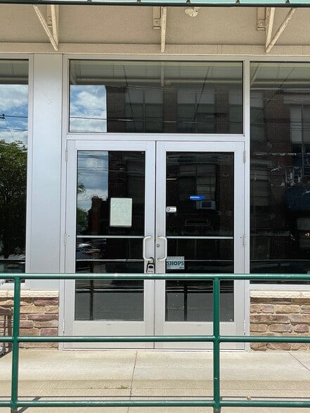 750-768 Wyoming Ave, Kingston, PA for lease - Building Photo - Image 3 of 11