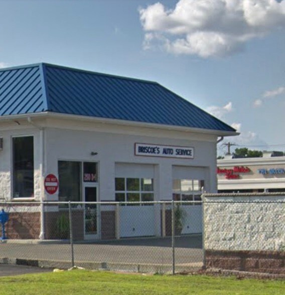 250 Livingston St, Northvale, NJ 07647