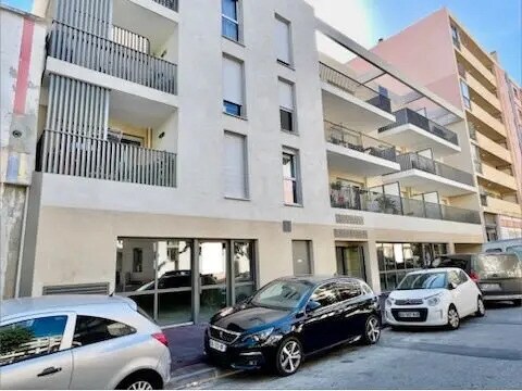 69 Boulevard De Paris, Toulon for sale - Building Photo - Image 3 of 20