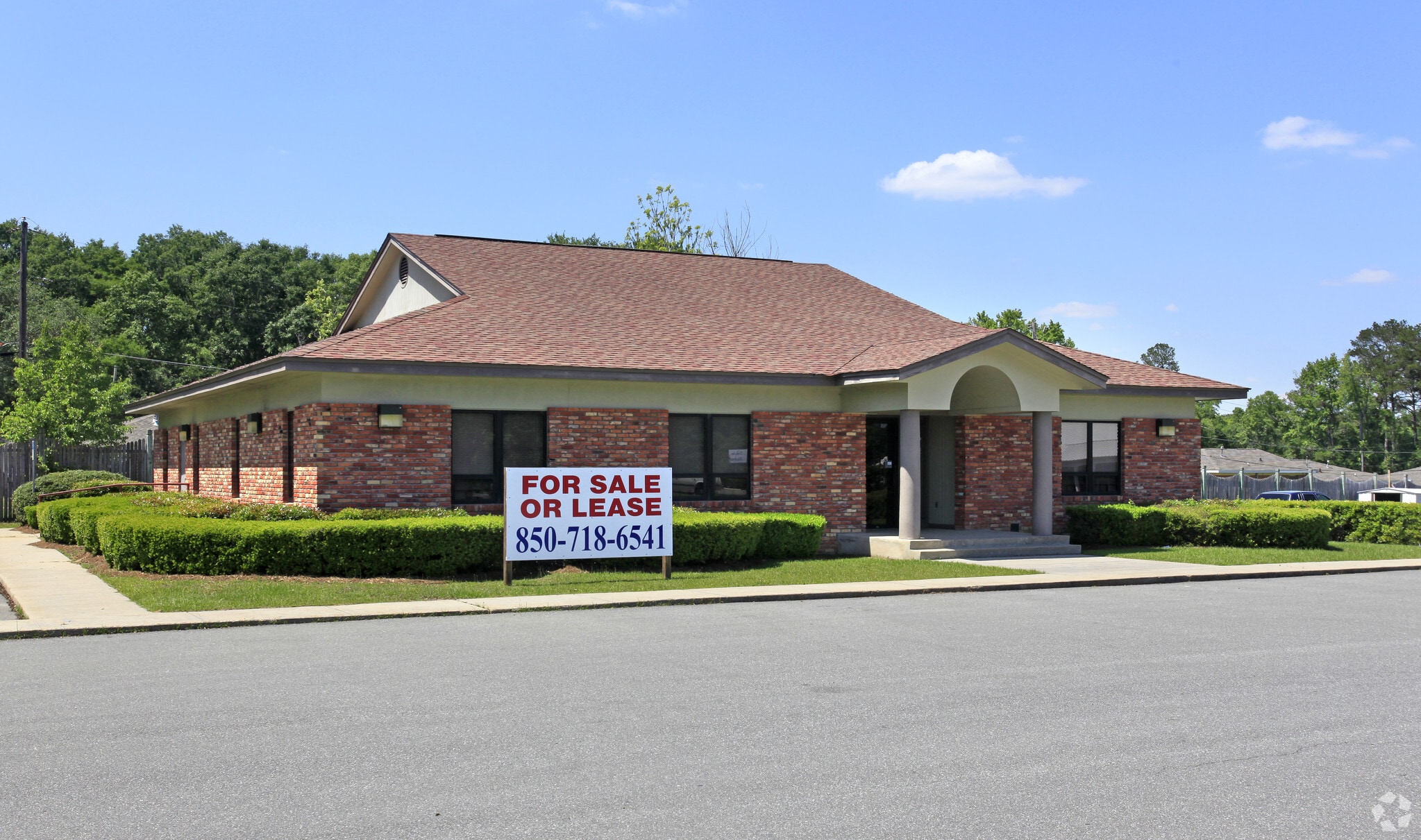 2925 Optimist Dr, Marianna, FL for lease Primary Photo- Image 1 of 3