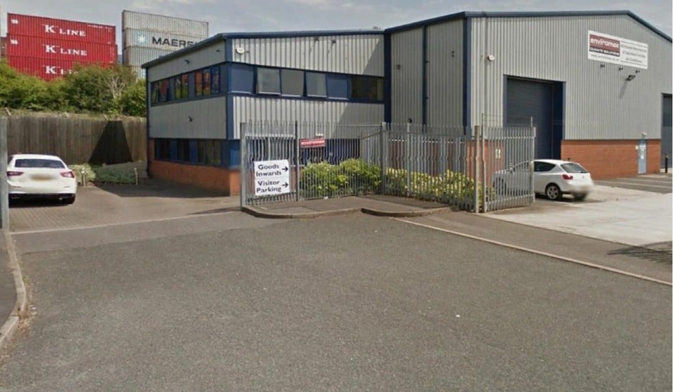 Brookfield Dr, Cannock for sale - Primary Photo - Image 1 of 1