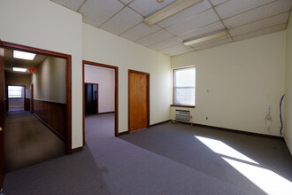 397-399 Main St, Medford, MA for lease Interior Photo- Image 2 of 5