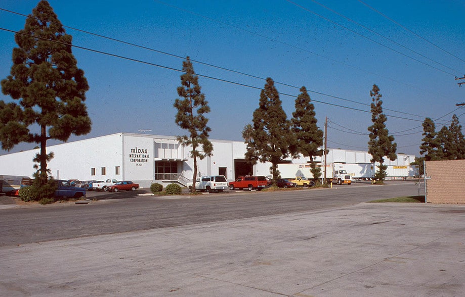 14301 Gannet St, La Mirada, CA for lease - Building Photo - Image 3 of 13