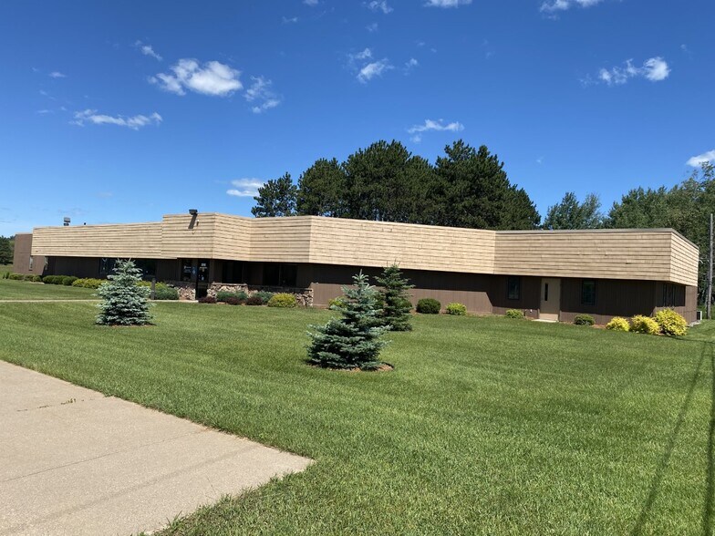 800 East Blvd, Kingsford, MI 49802