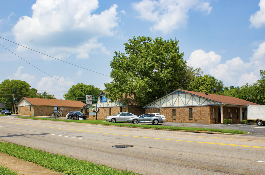 1622-1636 Pulaski Pike NW, Huntsville, AL for sale - Building Photo - Image 1 of 1