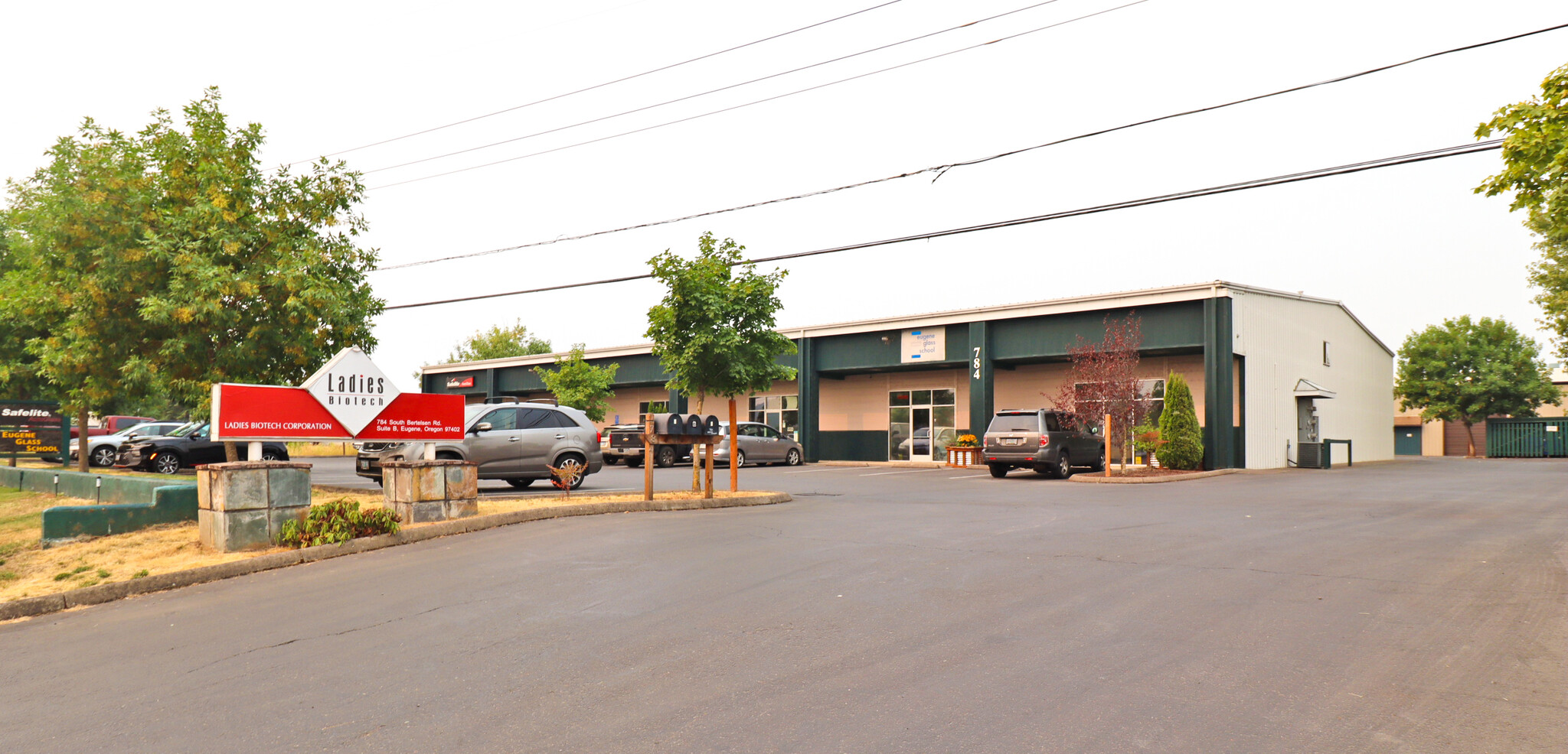 784 S Bertelsen Rd, Eugene, OR for lease Building Photo- Image 1 of 5