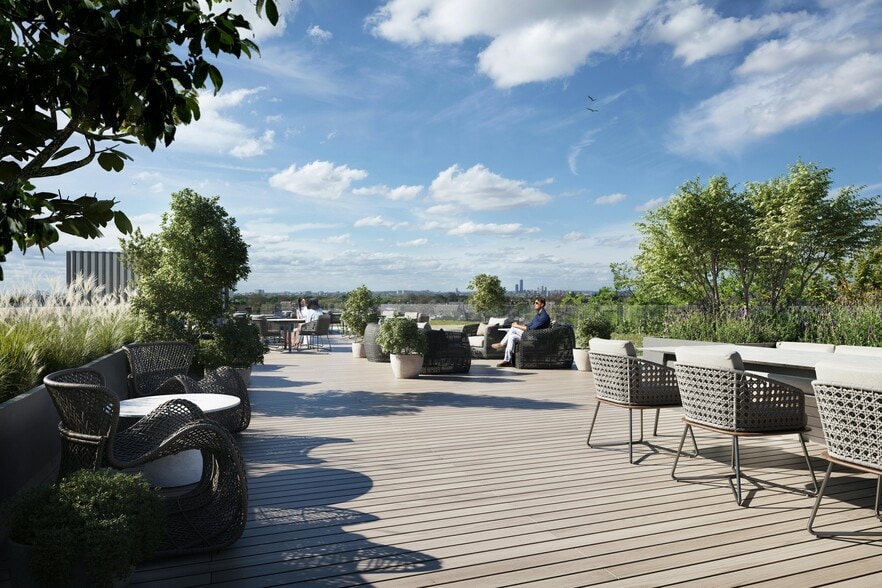 175 Upper Richmond Rd, London for lease - Building Photo - Image 2 of 4