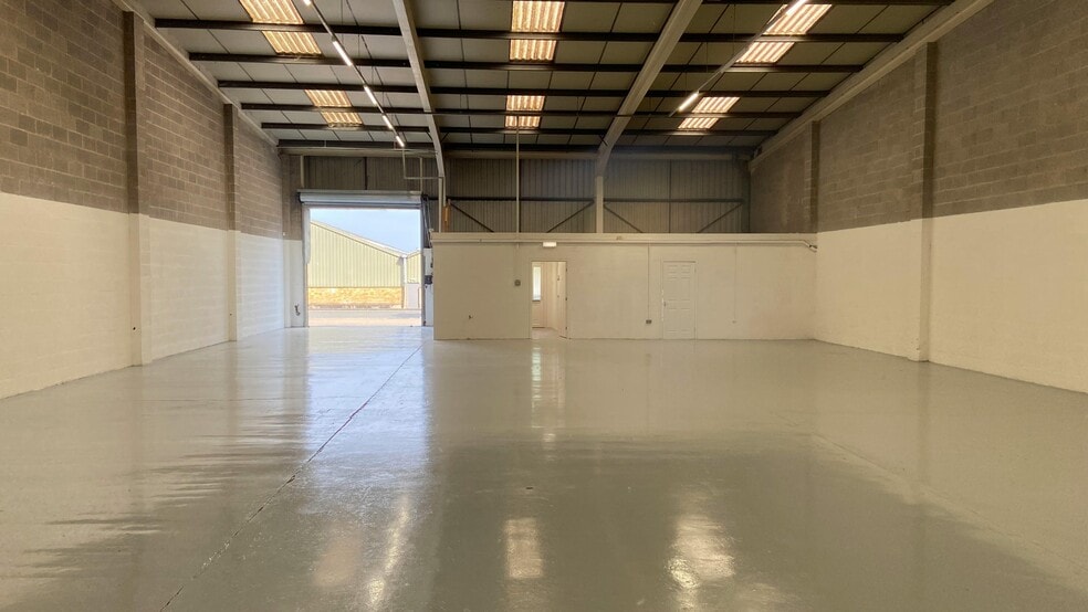 Henley Rd, Coventry for lease - Building Photo - Image 3 of 20
