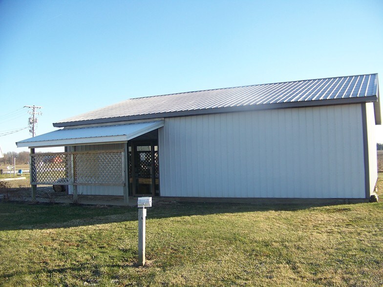 2961 W 800 S, Bunker Hill, IN for sale - Primary Photo - Image 1 of 1