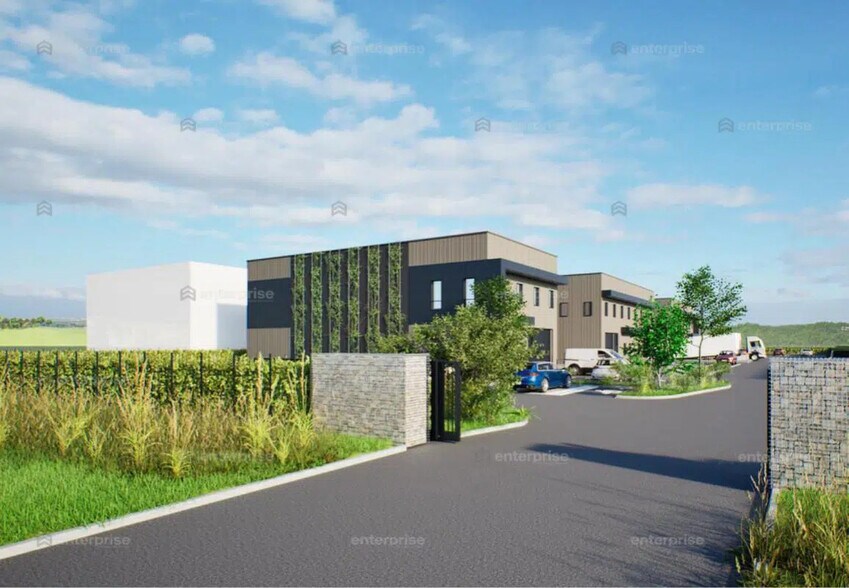 Flex in Amiens for sale - Building Photo - Image 3 of 4