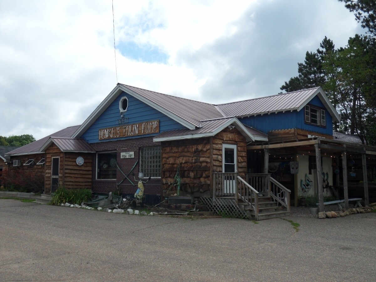 7161 Highway 8, Rhinelander, WI for sale Primary Photo- Image 1 of 1
