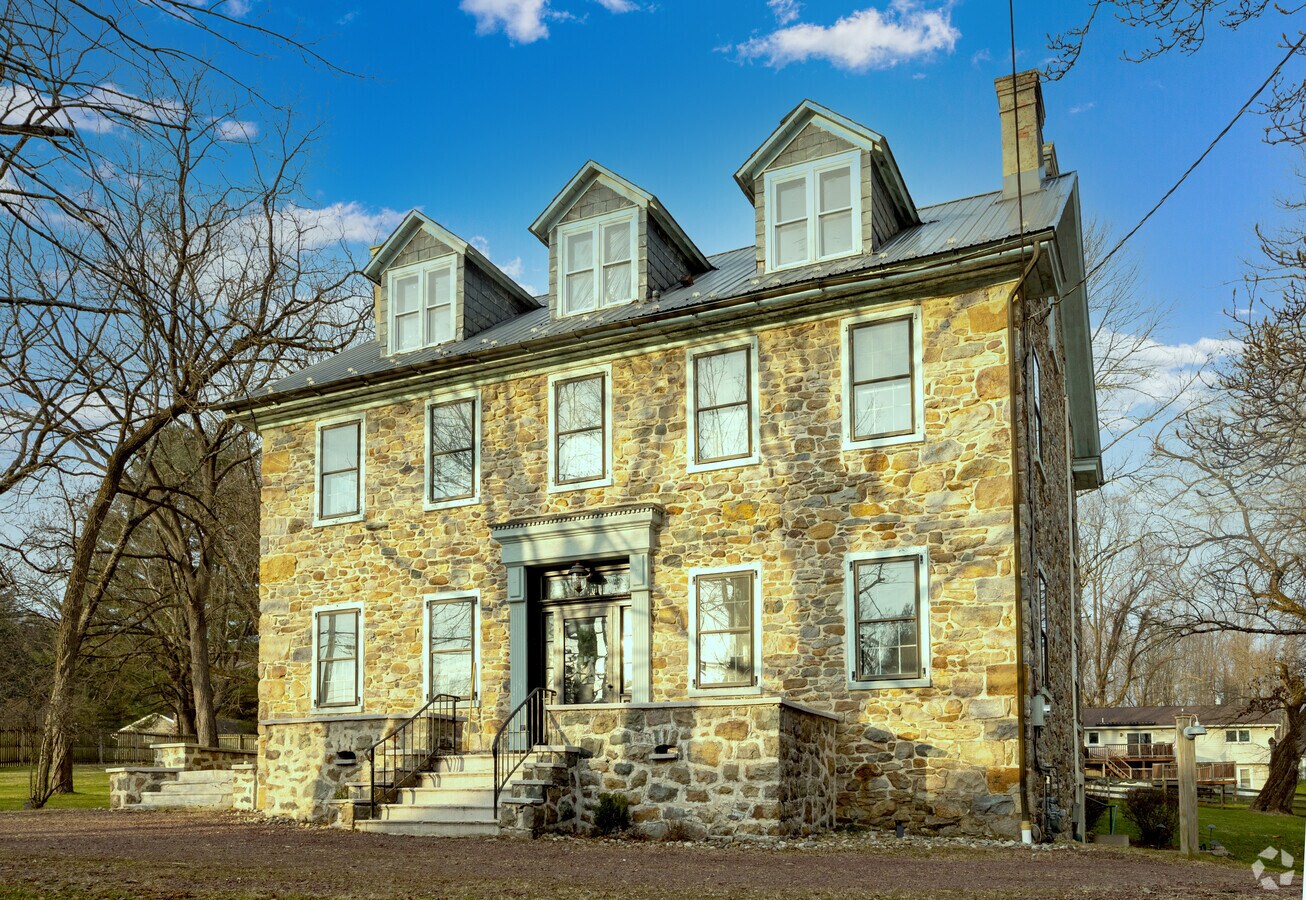 3612 Old Philadelphia Pike, Bethlehem, PA 18015 Property Record