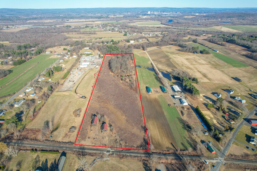 Straits Rd, Hatfield, MA for sale - Building Photo - Image 1 of 2