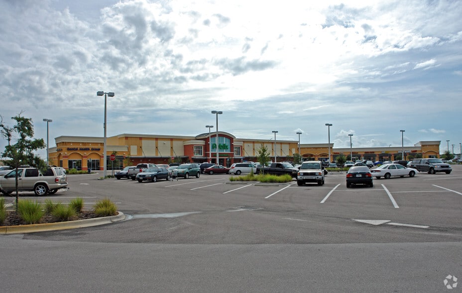 13154 US Highway 301, Riverview, FL for lease - Primary Photo - Image 2 of 22