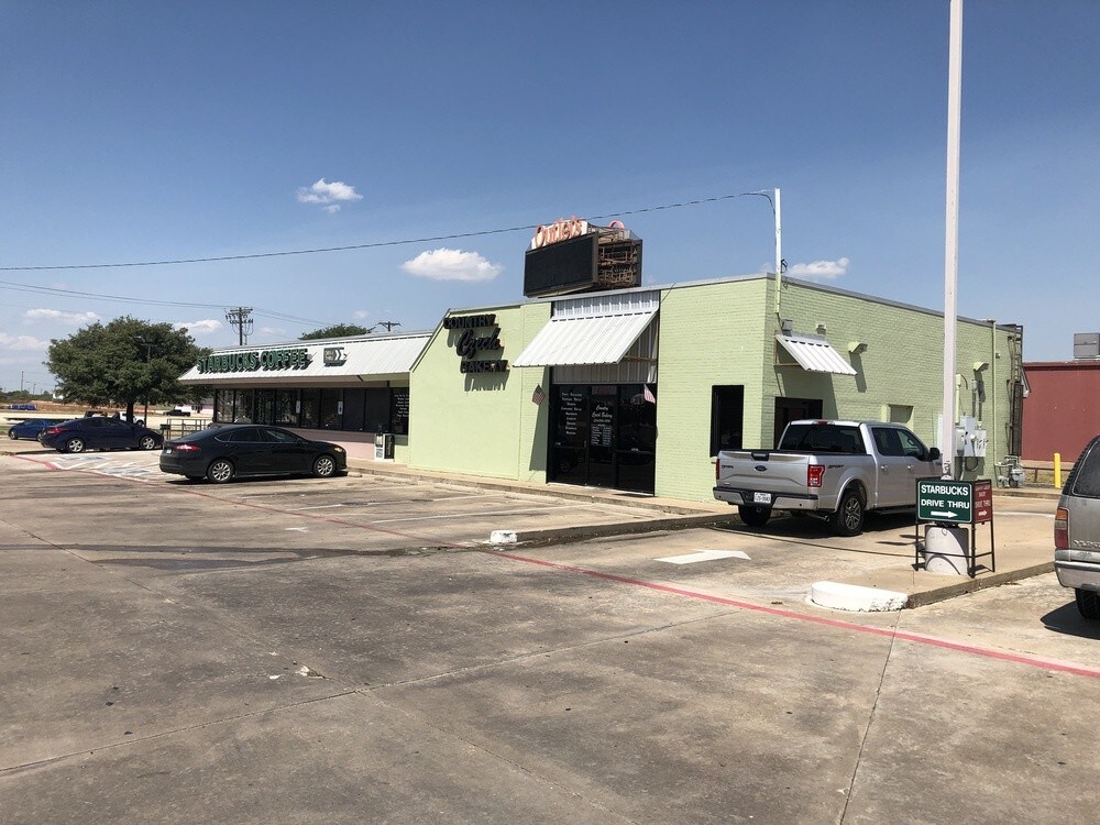 102 NE I-35, Hillsboro, TX for sale Building Photo- Image 1 of 1