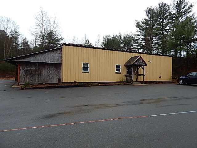 25 New Athol Rd, Orange, MA for lease - Building Photo - Image 2 of 27