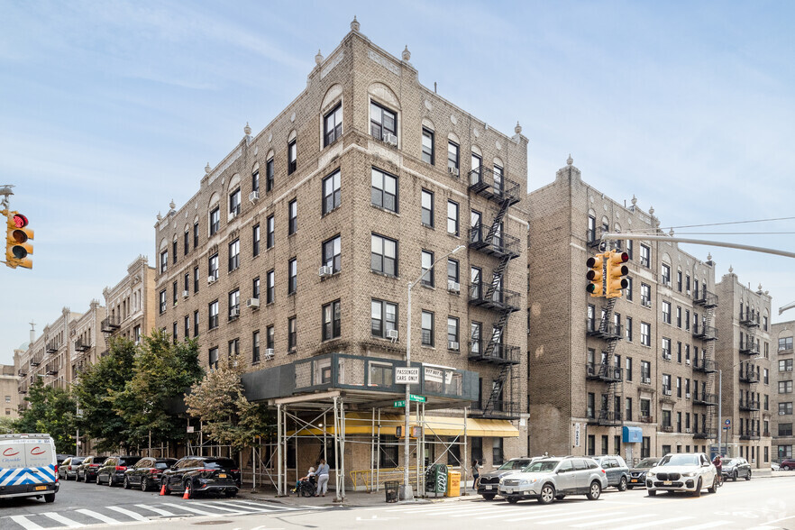 350 Fort Washington Ave, New York, NY for sale - Primary Photo - Image 1 of 1