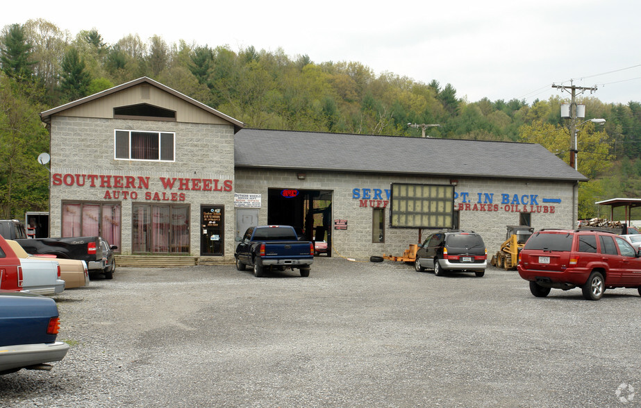 781 Ritter Dr, Glen Morgan, WV for sale - Primary Photo - Image 1 of 1