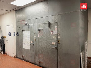 1125-1165 Lindero Canyon Rd, Westlake Village, CA for lease Interior Photo- Image 2 of 4