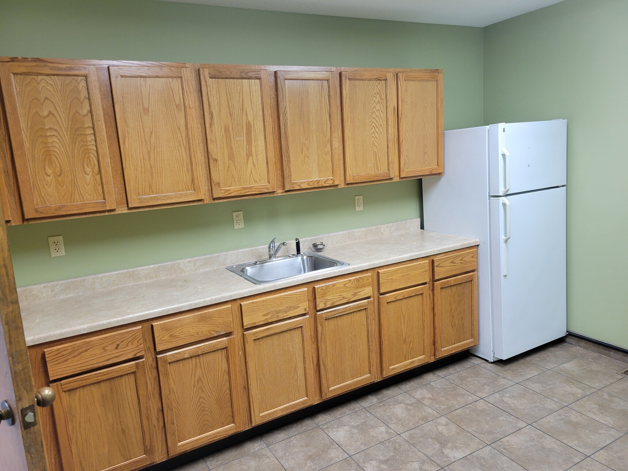 730 Riverside Ave, Adrian, MI 49221 Office for Sale