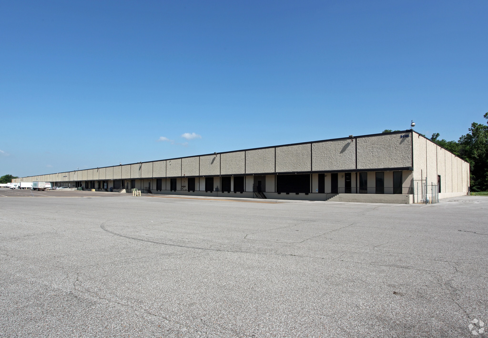 3262-3268 Democrat Rd, Memphis, TN for lease Primary Photo- Image 1 of 3