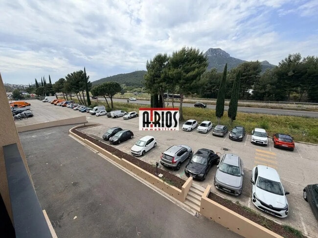 Location Bureaux 55 m²