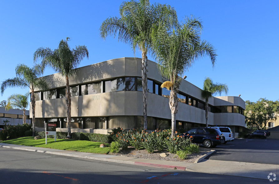 9968 Hibert St, San Diego, CA for lease - Building Photo - Image 3 of 10