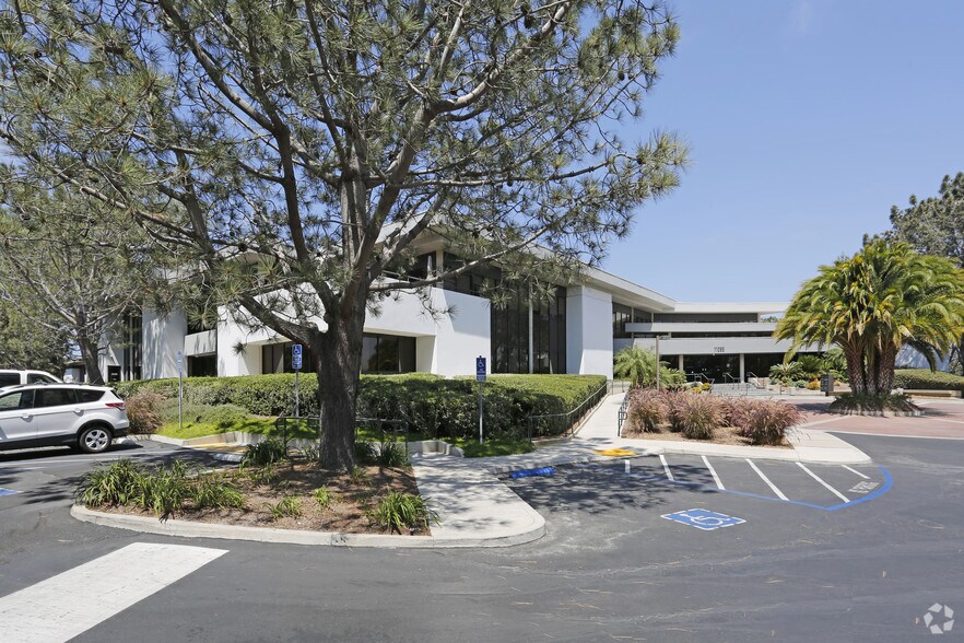 11085 N Torrey Pines Rd, La Jolla, CA for sale - Building Photo - Image 1 of 1