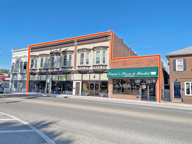 8,015 SF Mixed-Use Building for Sale portfolio of 2 properties for sale on LoopNet.com - Building Photo - Image 1 of 16