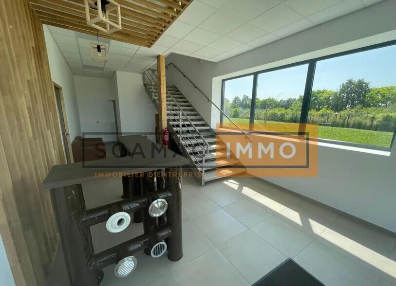 Flex in Serris for sale - Building Photo - Image 3 of 13