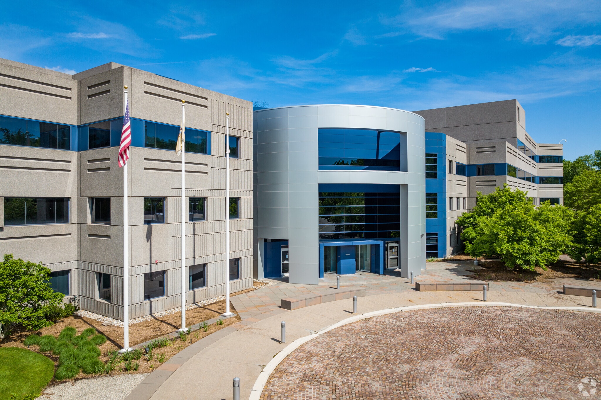 105 Eisenhower Pky, Roseland, NJ for lease Building Photo- Image 1 of 3