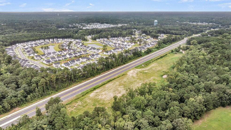 Berlin G Myers Parkway, Summerville, SC for sale - Building Photo - Image 3 of 7