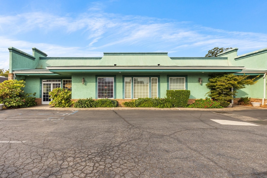 1351 Mangrove Ave, Chico, CA for sale - Building Photo - Image 1 of 9