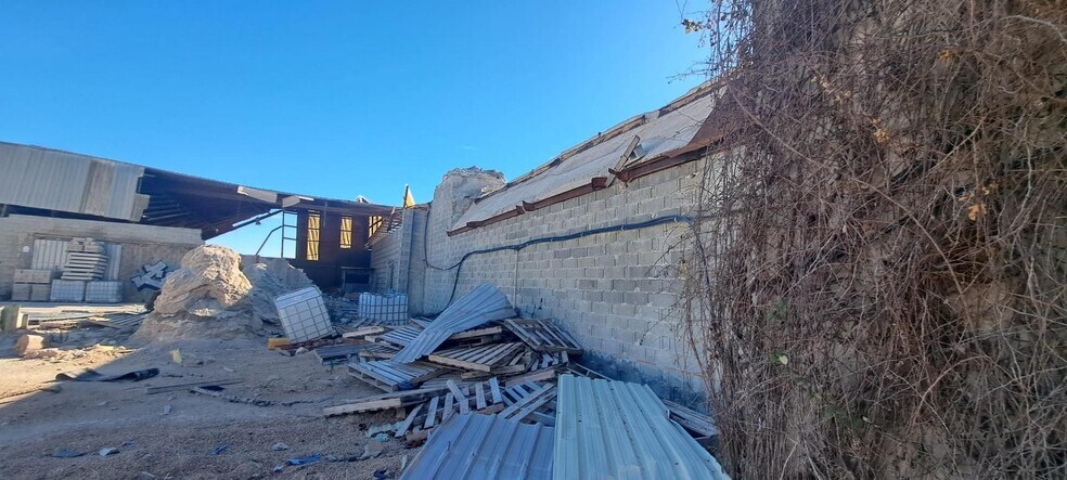 Industrial in Alborache for sale - Building Photo - Image 3 of 48