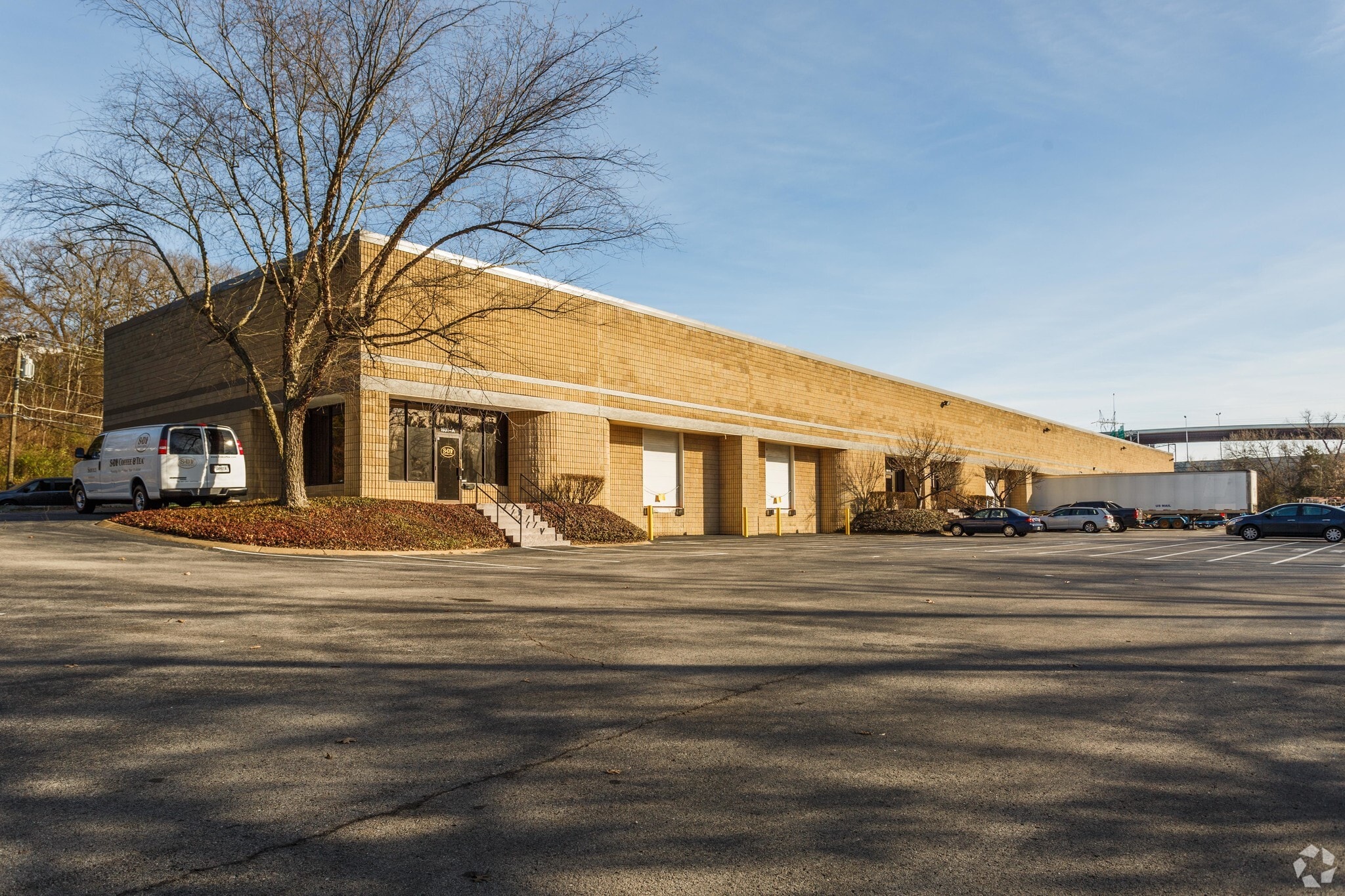 1931 Air Lane Dr, Nashville, TN for lease Primary Photo- Image 1 of 4